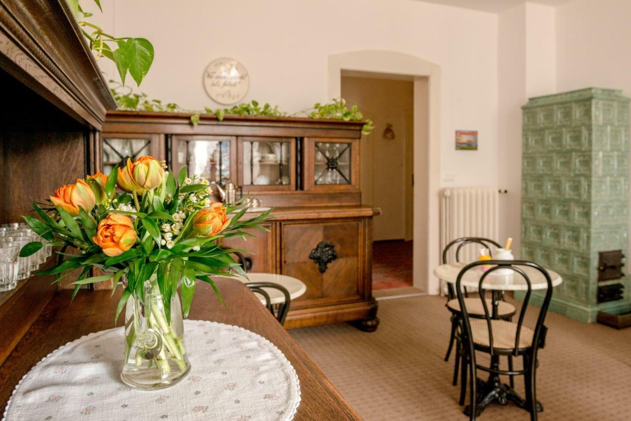 Hotel-Pension Heimburg Бад-Эльстер Экстерьер фото